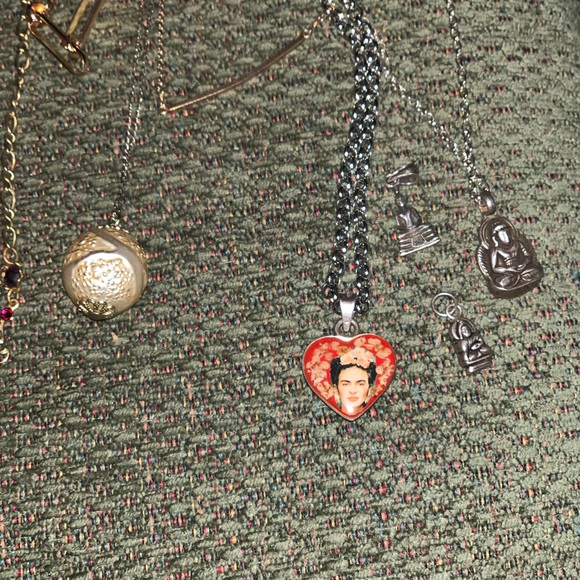 Necklace bundle - Picture 14 of 16